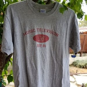 MTV t-shirt